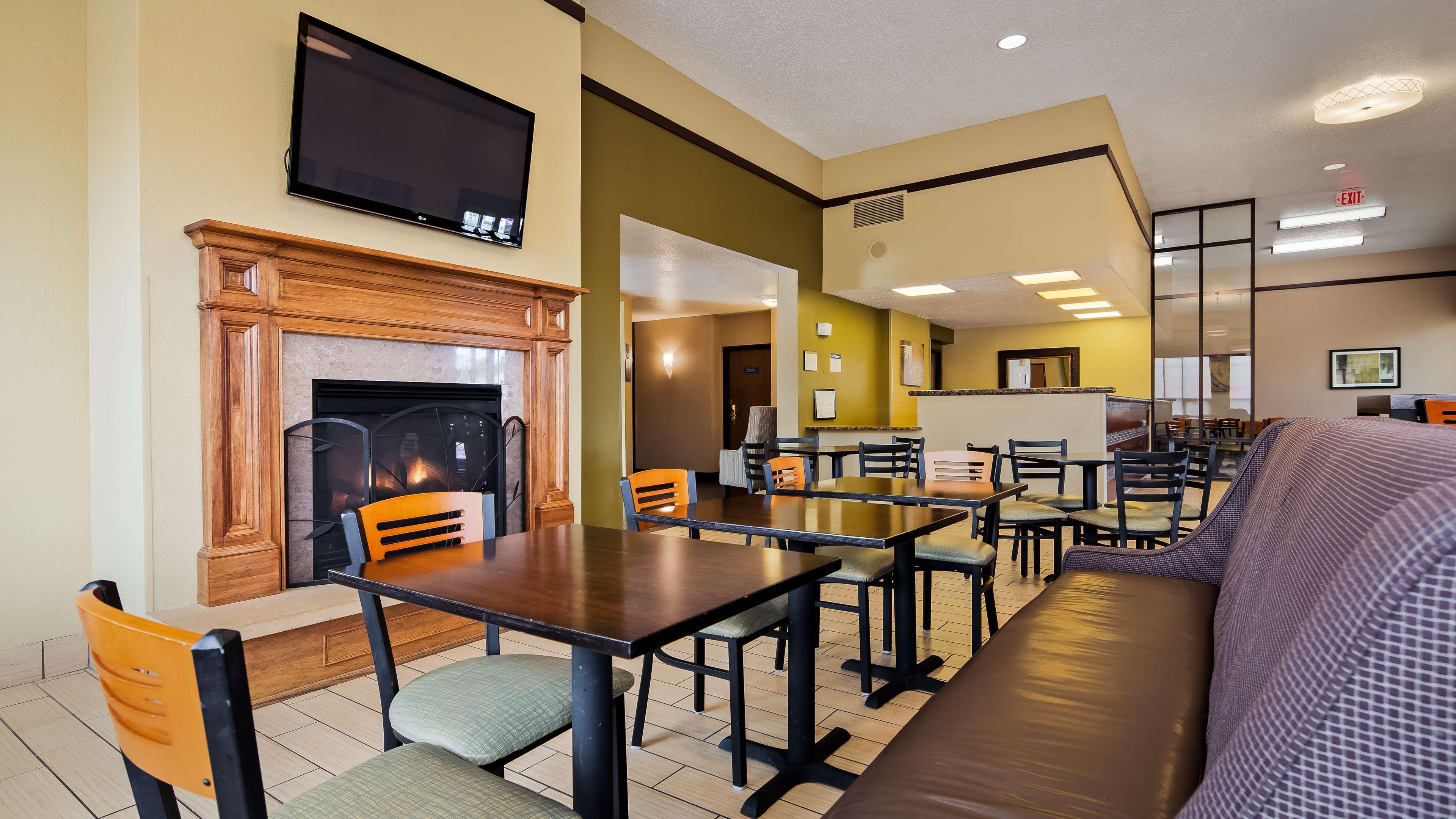 Best Western Ambassador Inn & Suites Wisconsin Dells Luaran gambar